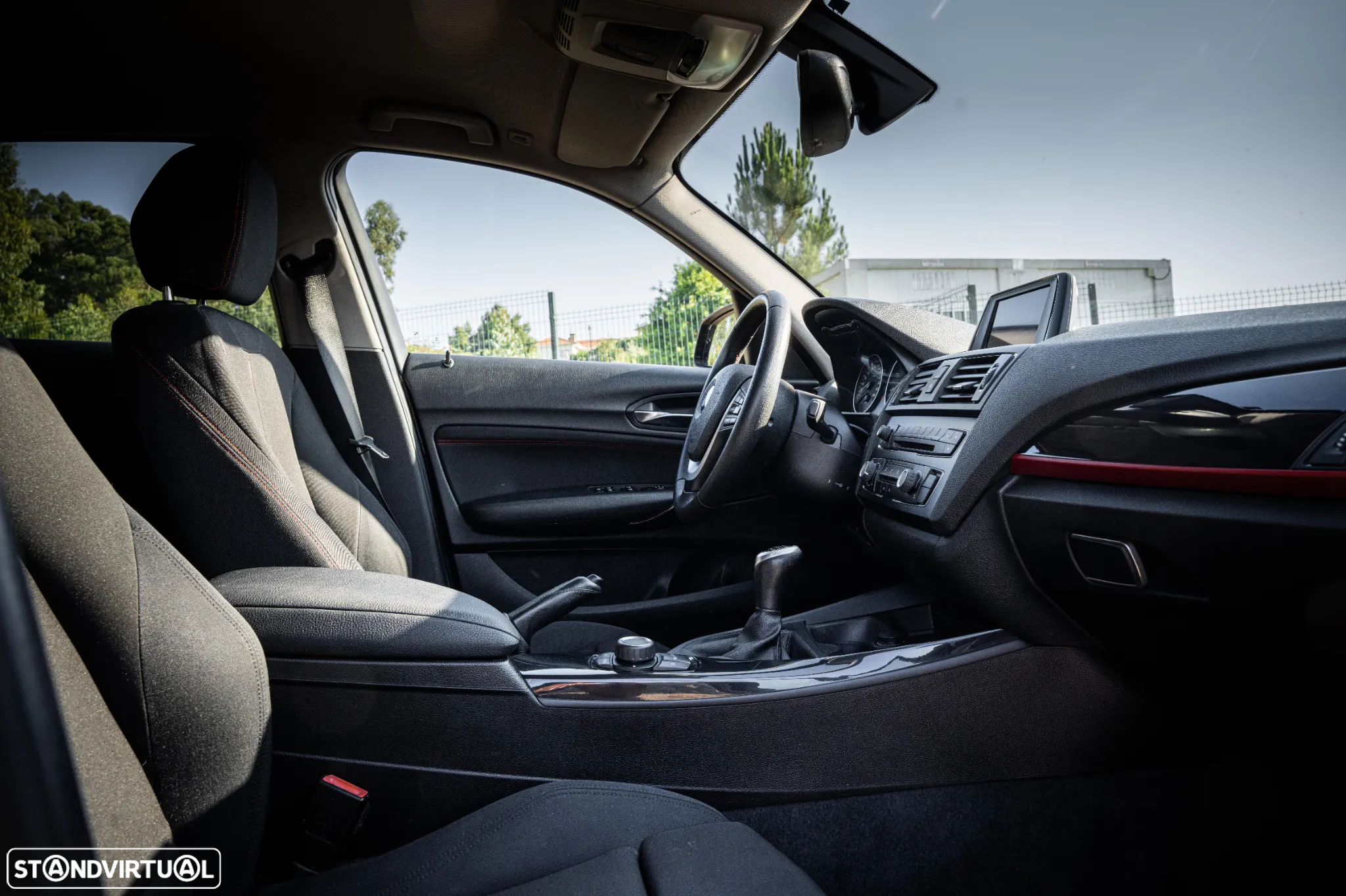 BMW 116 d EDynamics Line Urban - 11