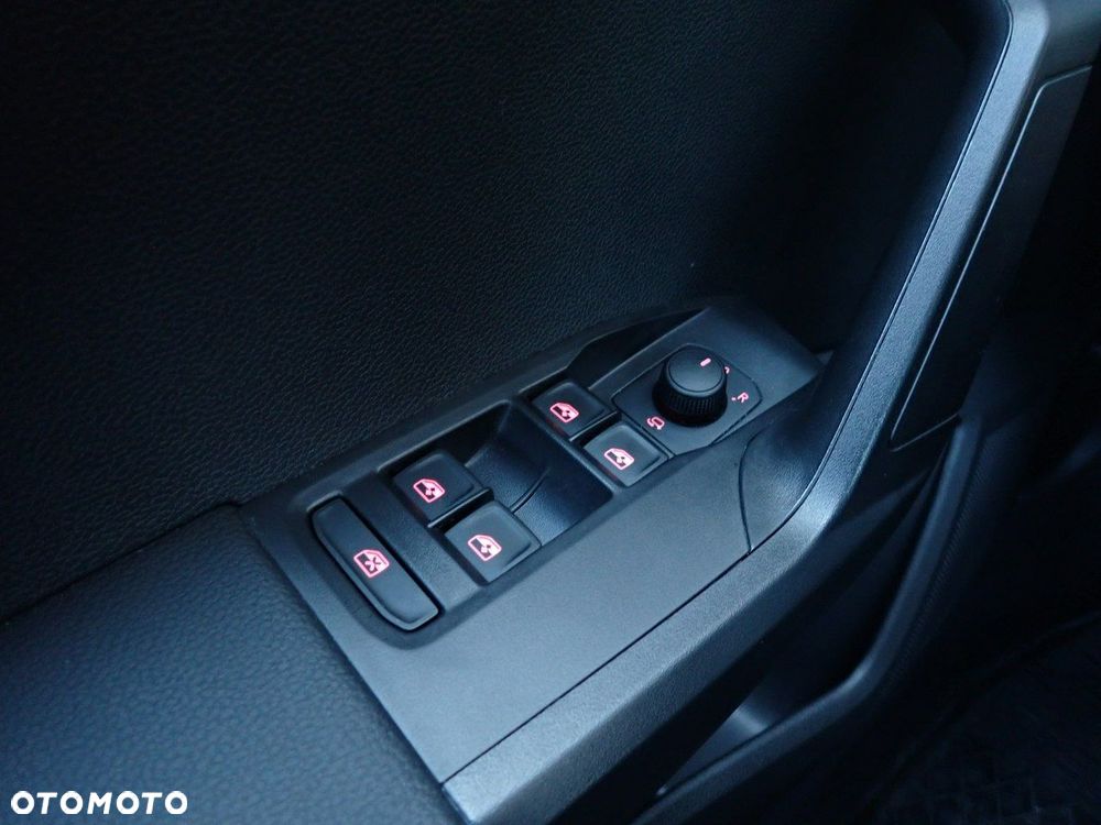 Seat Arona - 11