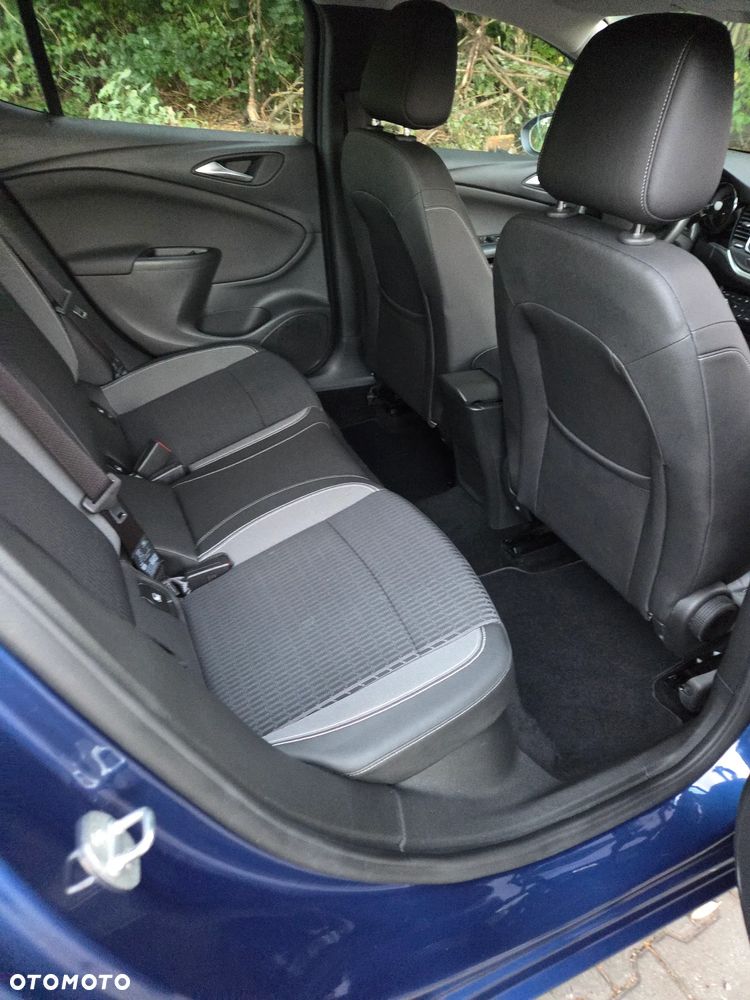 Opel Astra 1.2 Turbo Start/Stop Business Elegance - 9