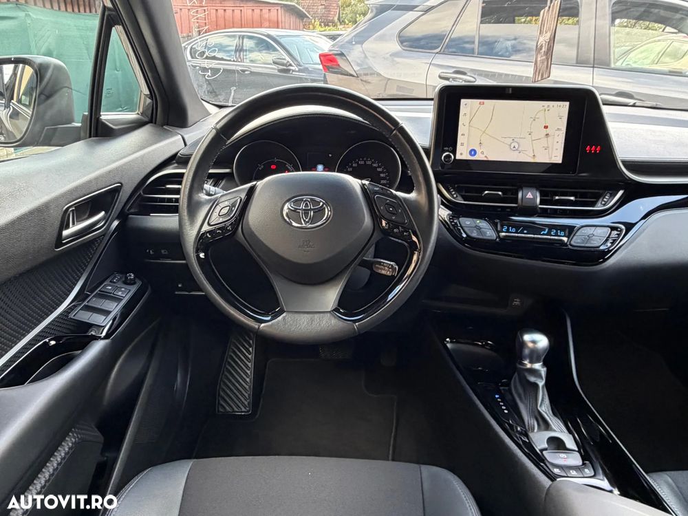 Toyota C-HR Hybrid Business-Edition - 28
