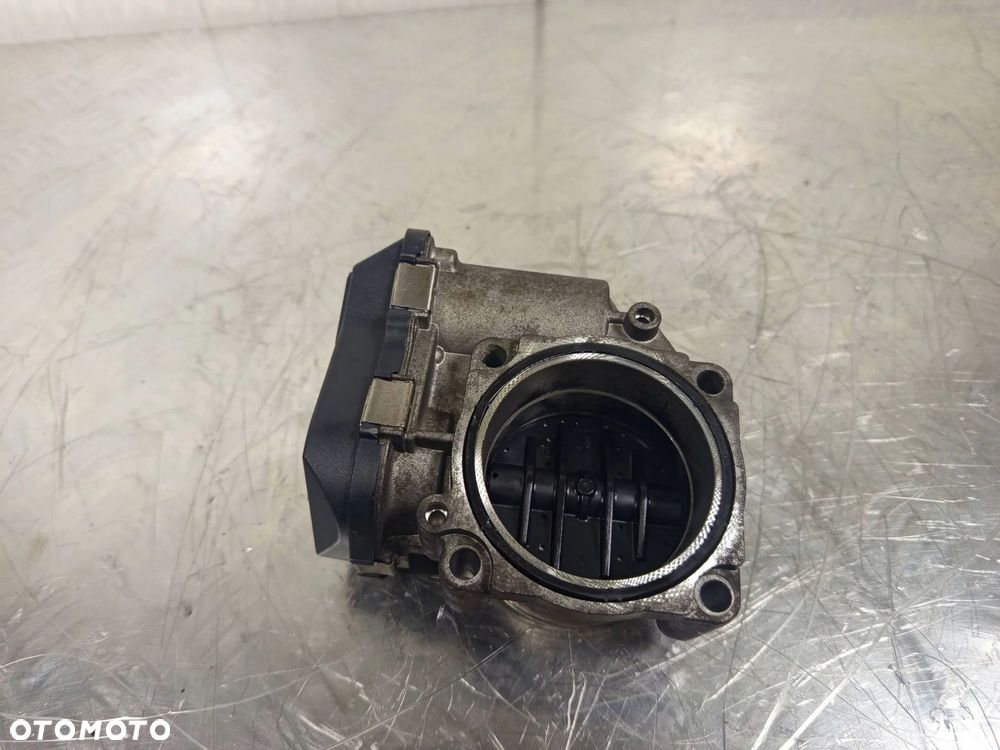 Przepustnica BMW e87 e90 2.0 7561066 - 5