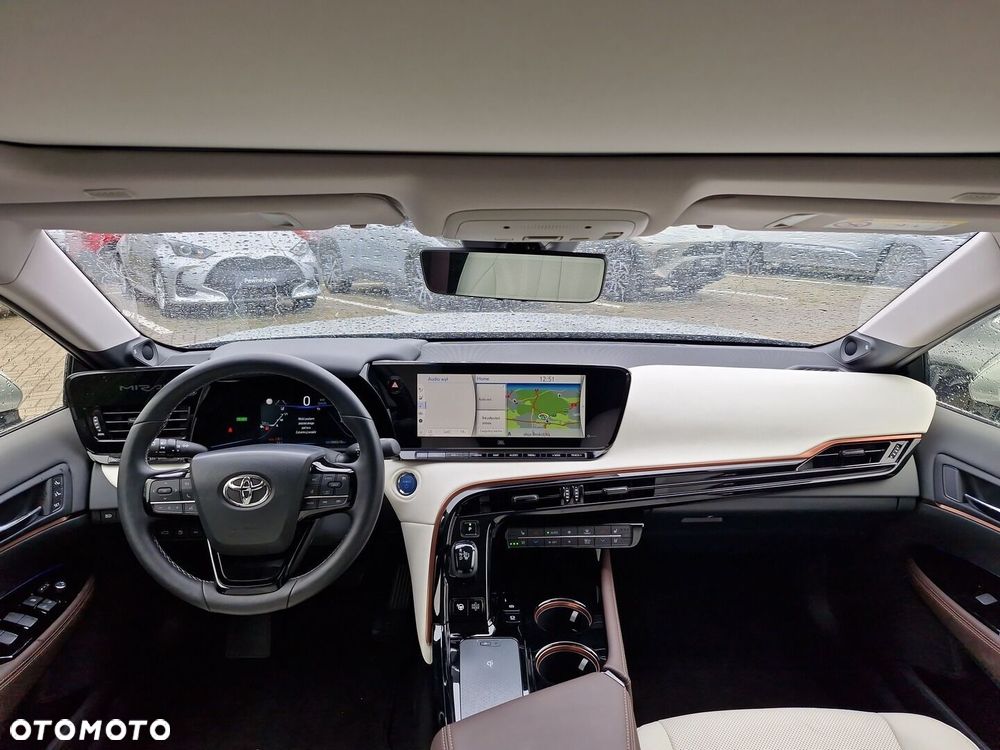 Toyota Mirai - 8