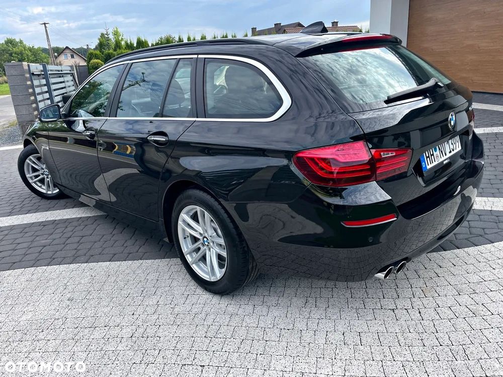 BMW Seria 5 520d Touring - 14
