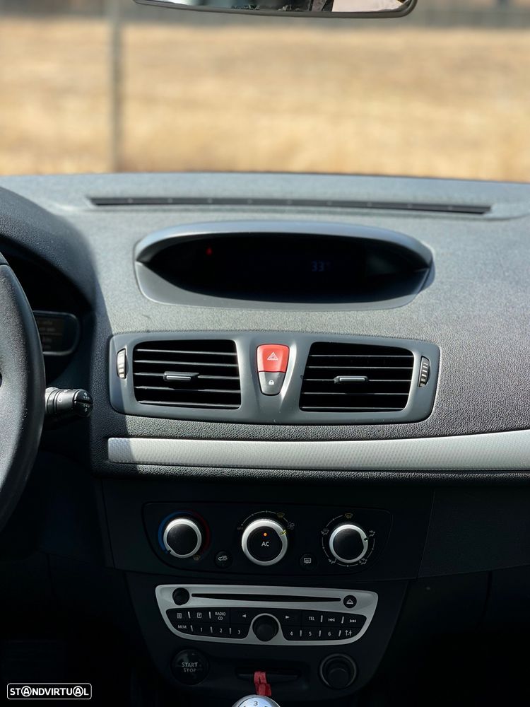Renault Mégane Sport Tourer 1.5 dCi Dynamique - 14