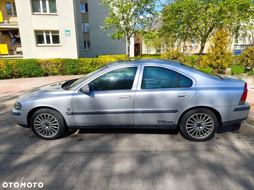 Volvo S60 2.3 T5 - 6