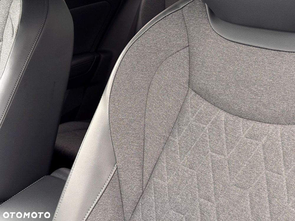 Volkswagen Tiguan 1.5 eTSI Life DSG - 24