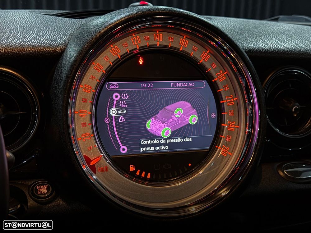 MINI 3 Portas Cooper D - 24