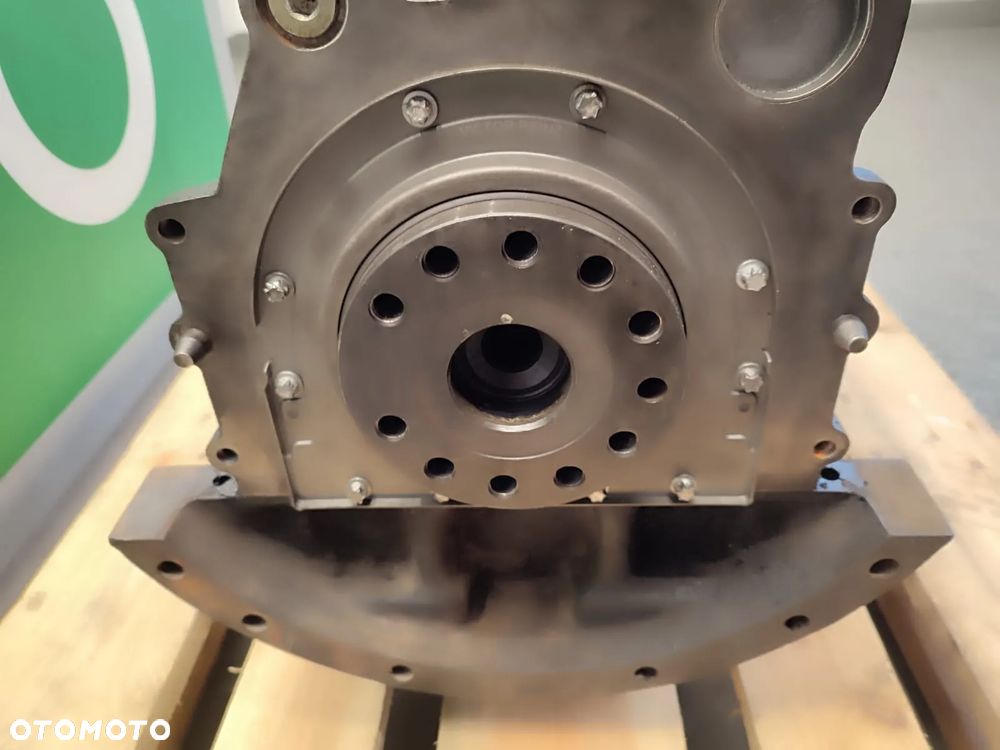 Słupek silnika  Cat 4.4C - 7