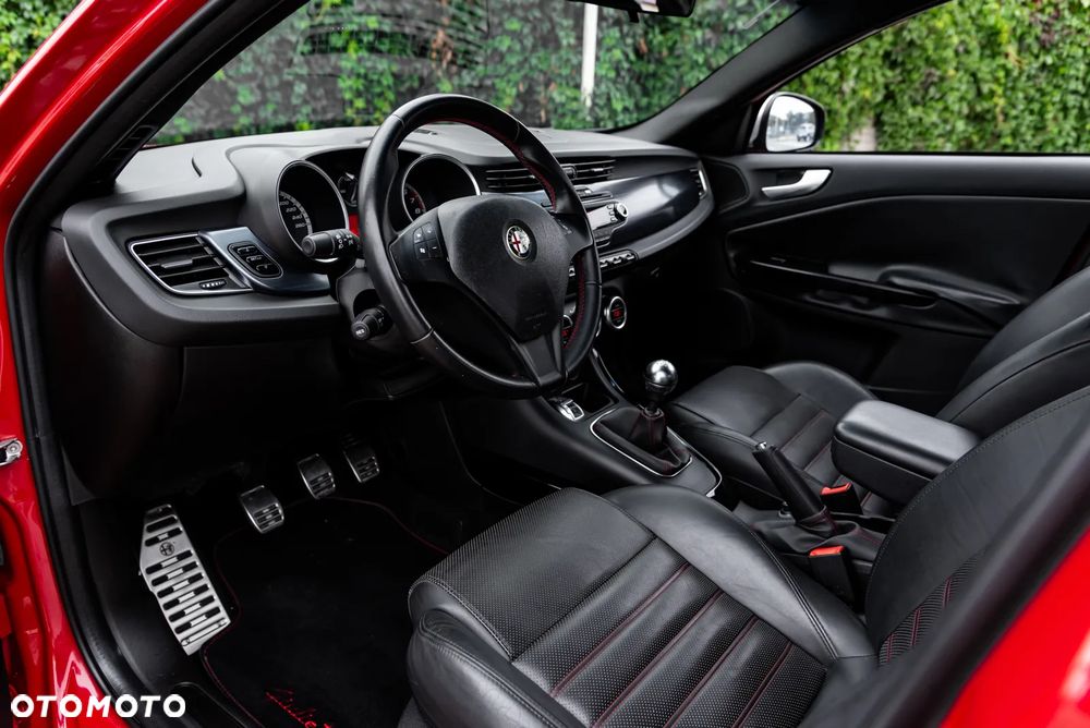 Alfa Romeo Giulietta 1.8 TBi 16V Quadrifoglio Verde - 19