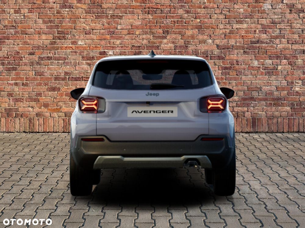Jeep Avenger 1.2 T3 mHEV Summit eDCT6 - 8