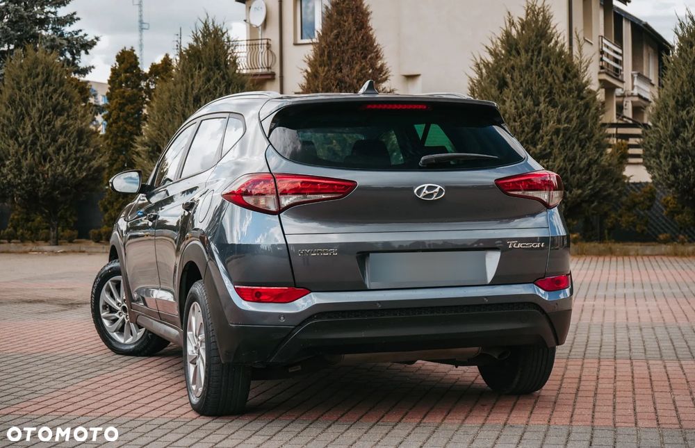 Hyundai Tucson blue 1.7 CRDi 2WD Advantage - 9