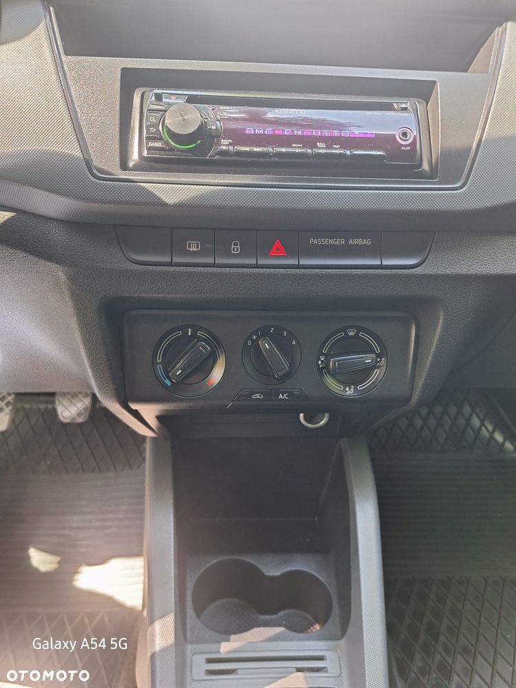 Skoda Fabia 1.0 Ambition - 14