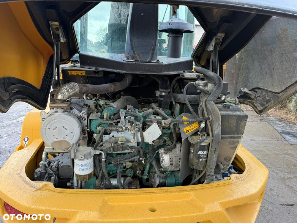 Volvo L 30 G - 9