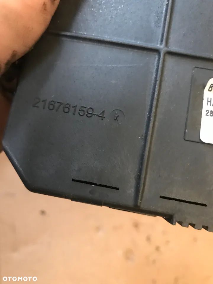 moduł BSI SKRZYNKA BEZPIECZNIKOW PEUGEOT 307 407 9663510280 - 4