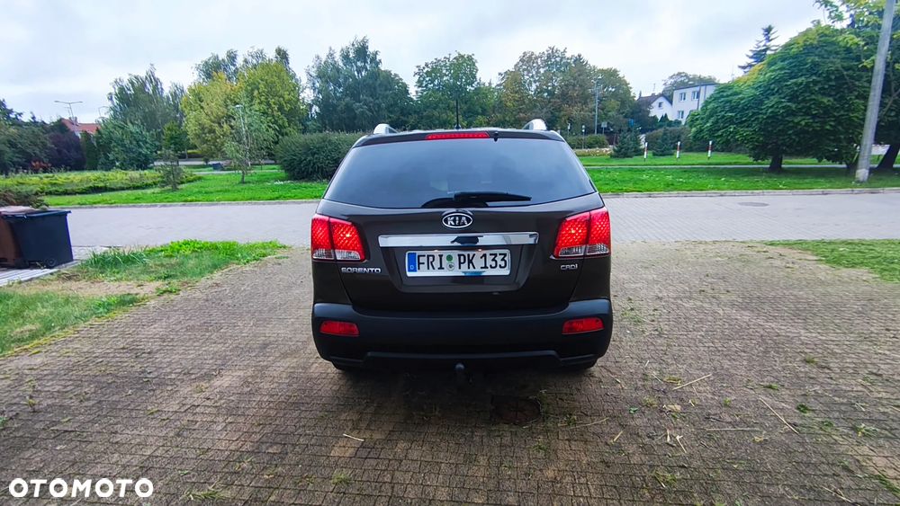 Kia Sorento 2.2 CRDI L - 19