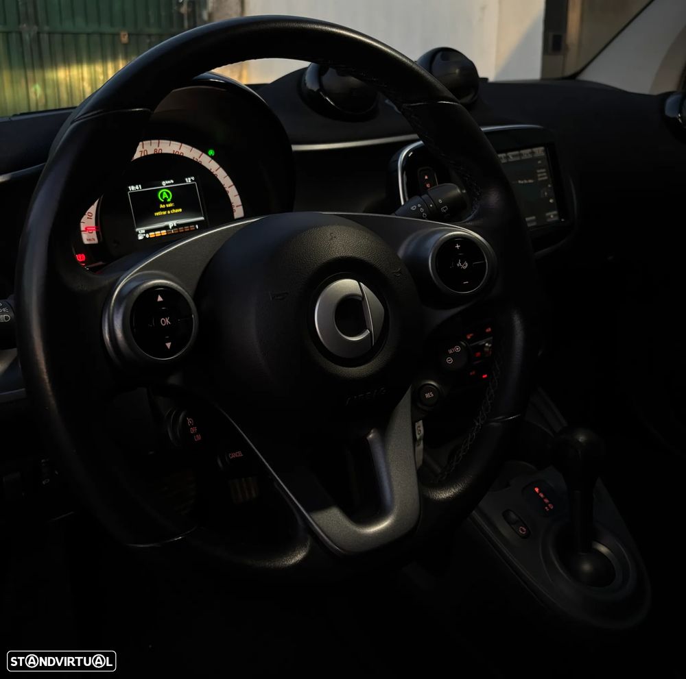 Smart ForTwo Coupé 1.0 Prime 71 Aut. - 38
