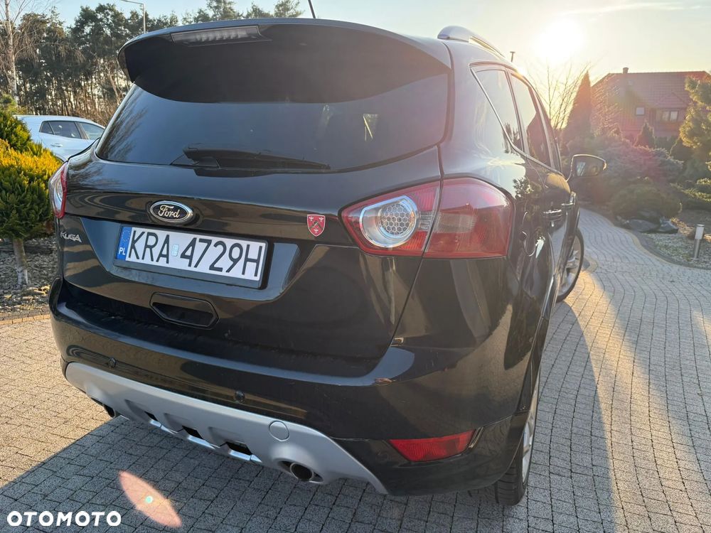 Ford Kuga 2.0 TDCi Titanium FWD - 4