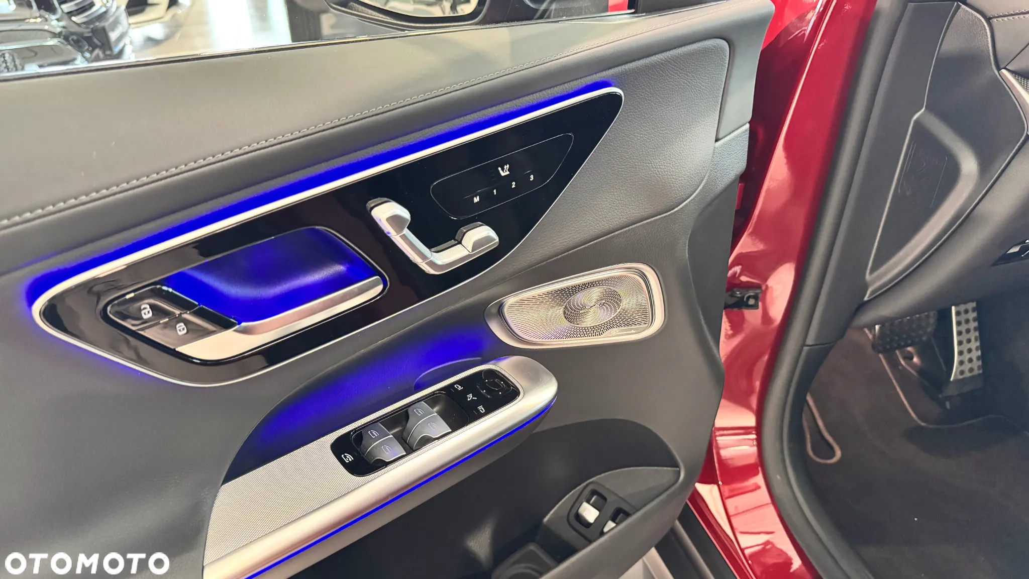 Mercedes-Benz GLC 300 e 4-Matic AMG Line - 14