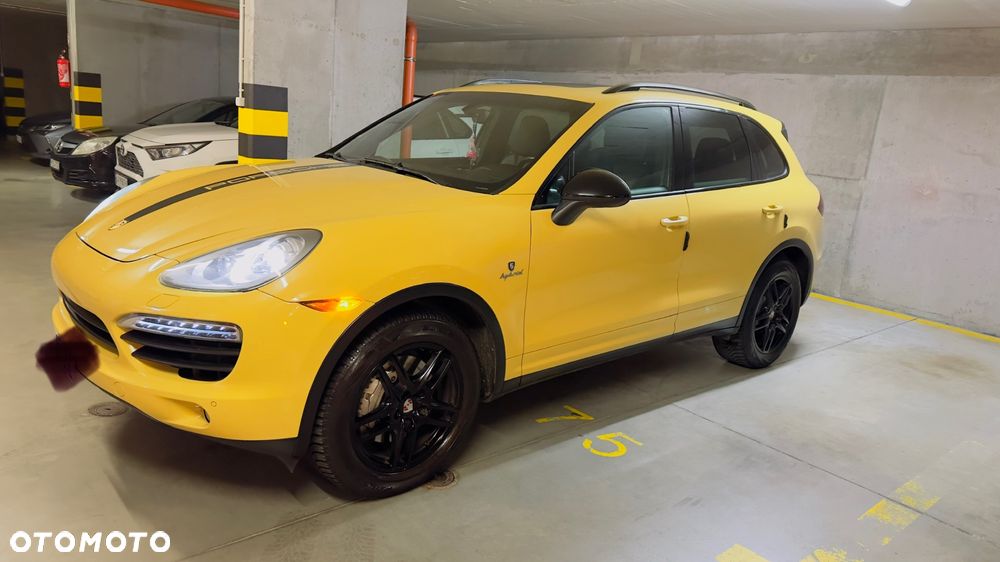 Porsche Cayenne - 4