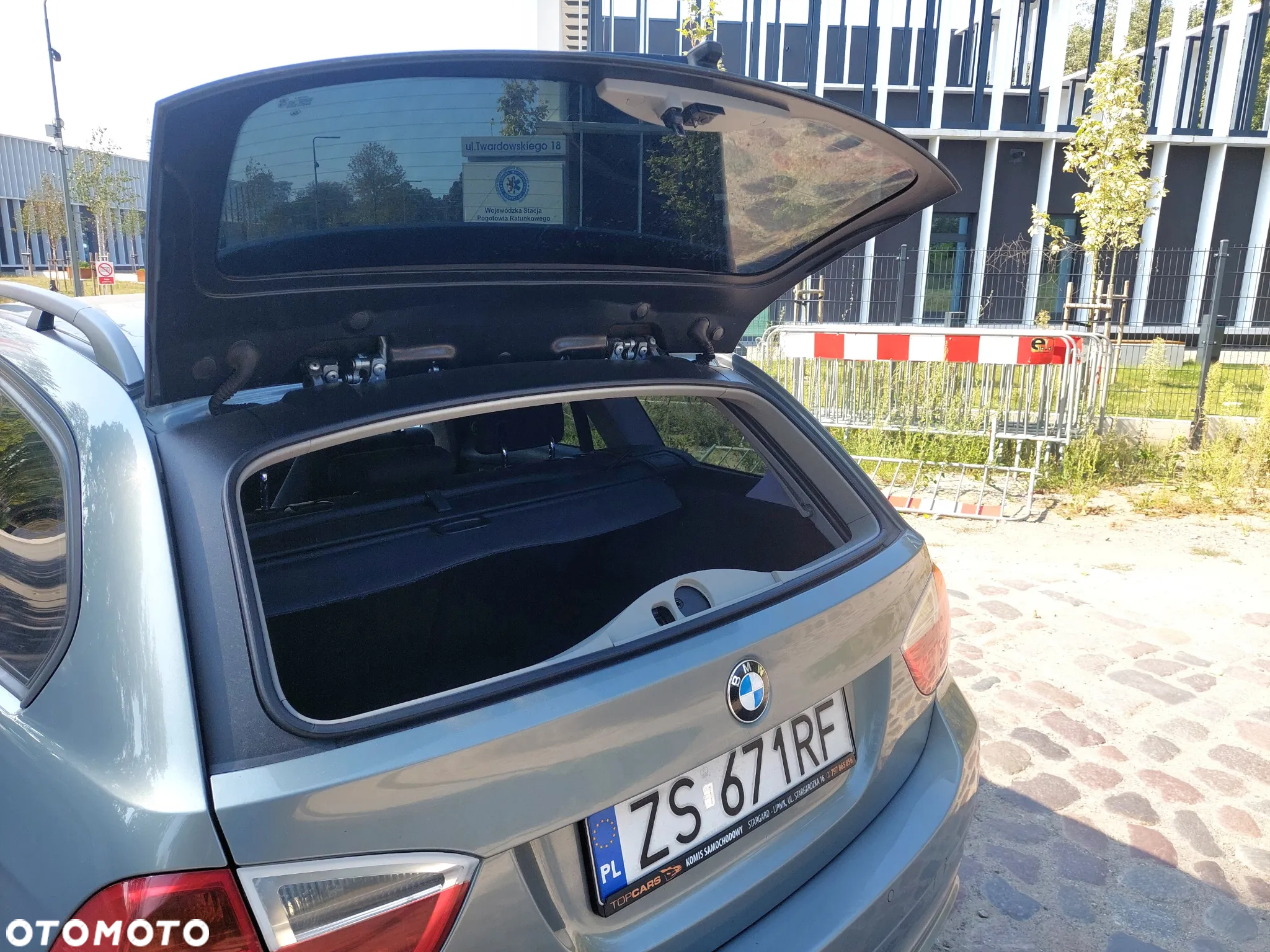 BMW Seria 3 318i Touring Edition Sport - 16