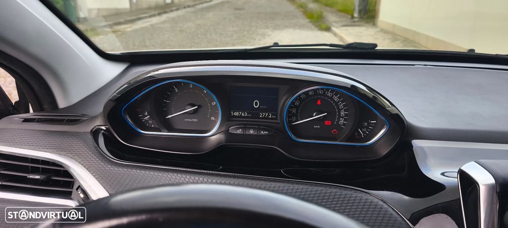 Peugeot 2008 1.6 BlueHDi Crossway - 6
