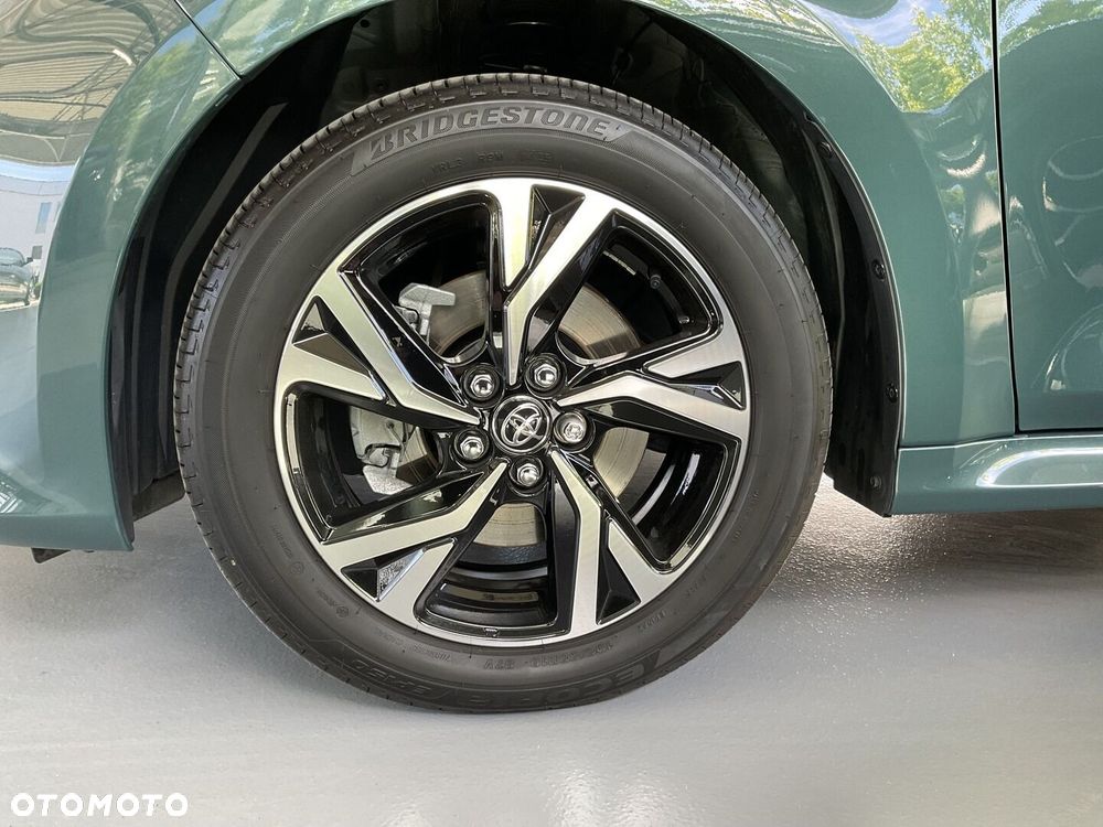 Toyota Yaris Hybrid 1.5 Style - 9