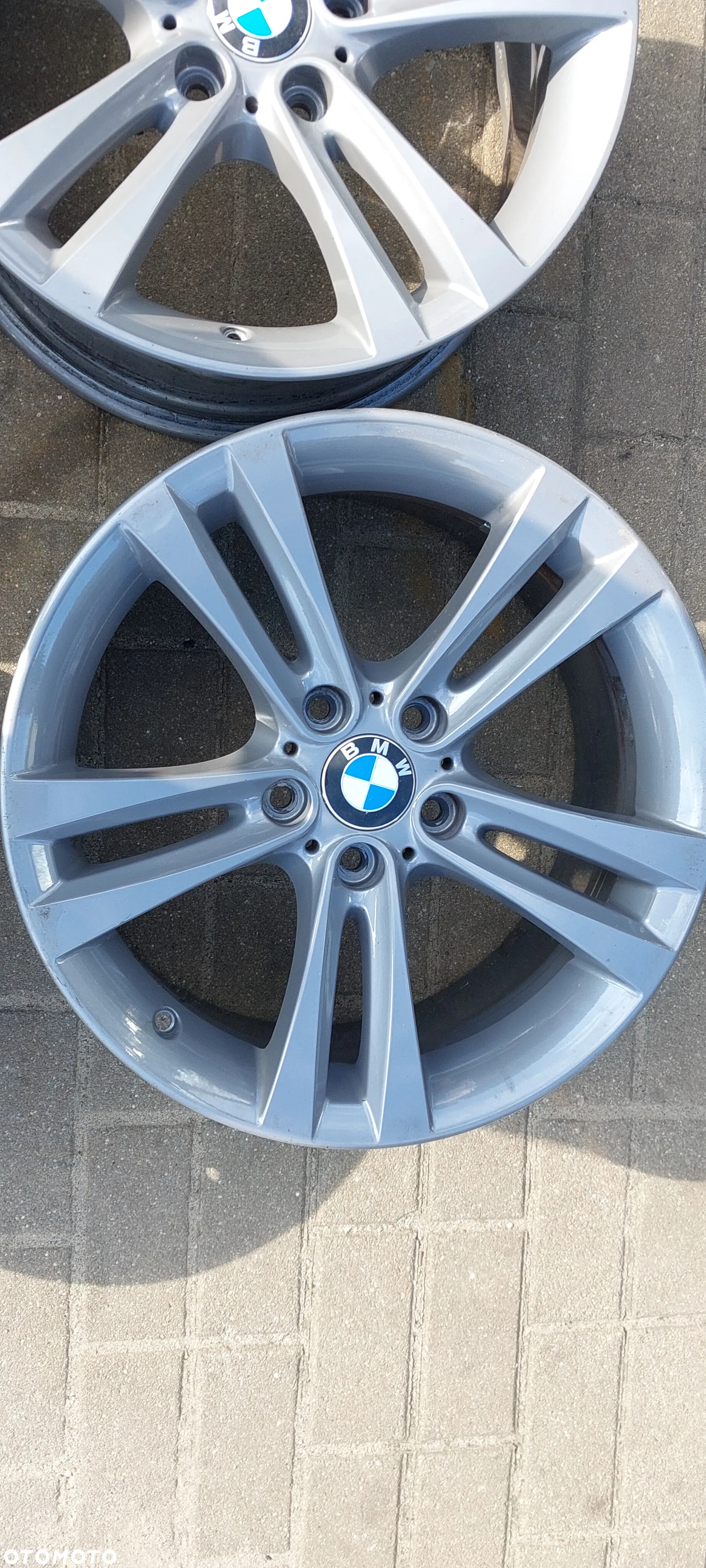 4× Felga aluminiowa BMW OE BMW F30 F31 8JX18 ET34 5X120 6796247 8.0" x 18" 5x120 ET 34 - 5