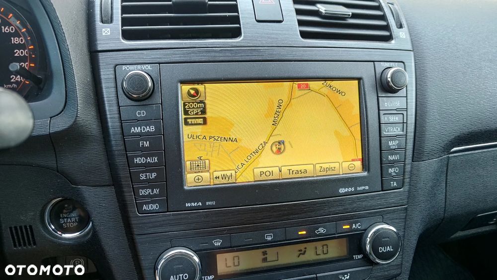 Toyota Avensis 1.8 Sol NAVI - 15