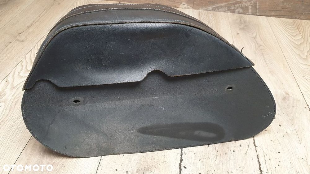 Sakwa kufer prawy Suzuki Intruder - 4