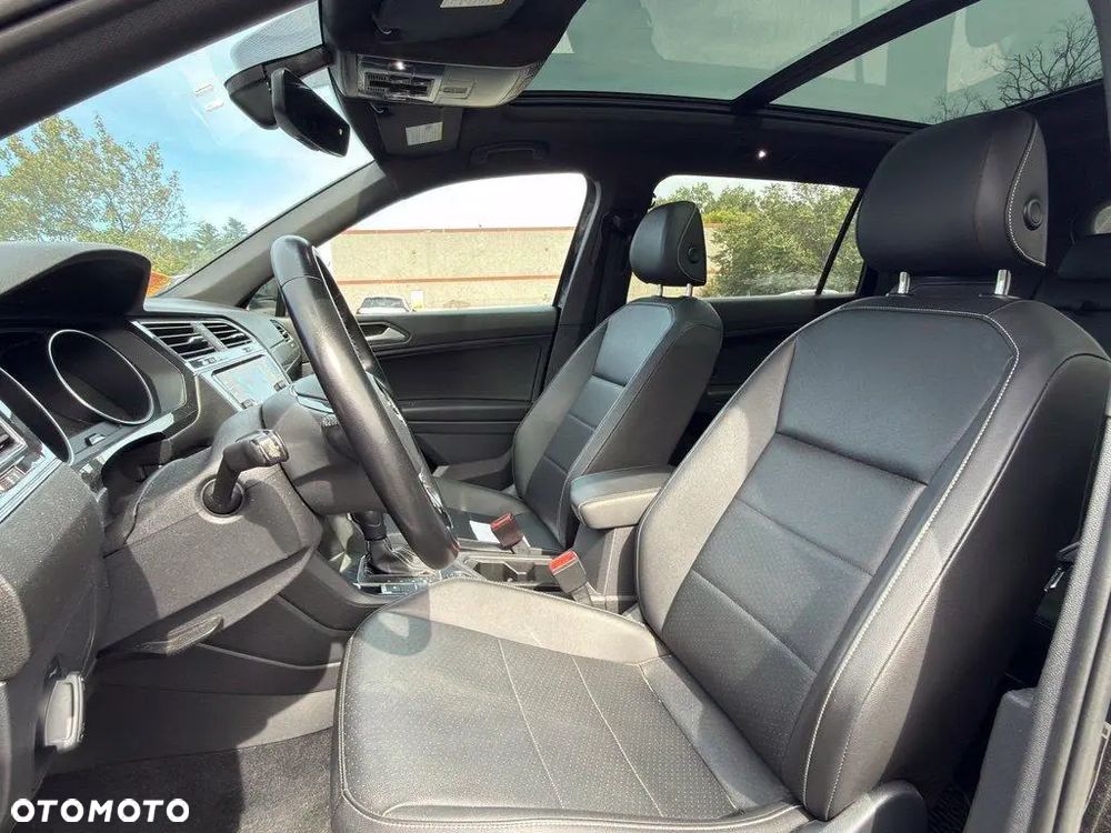 Volkswagen Tiguan - 10