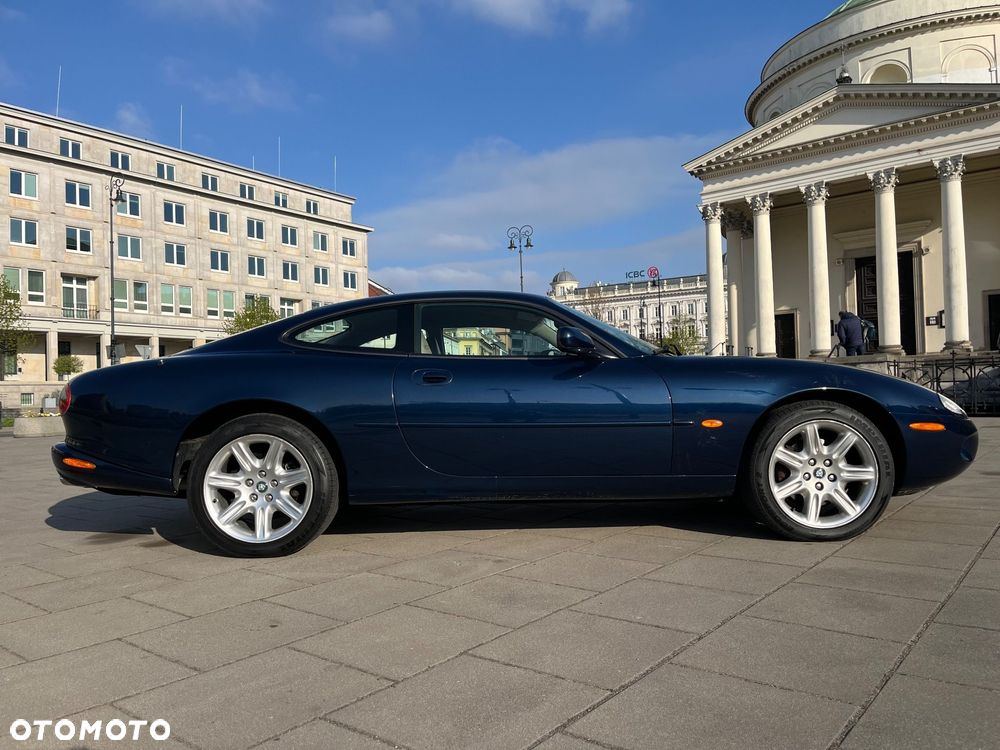 Jaguar XK8 4.0 - 24