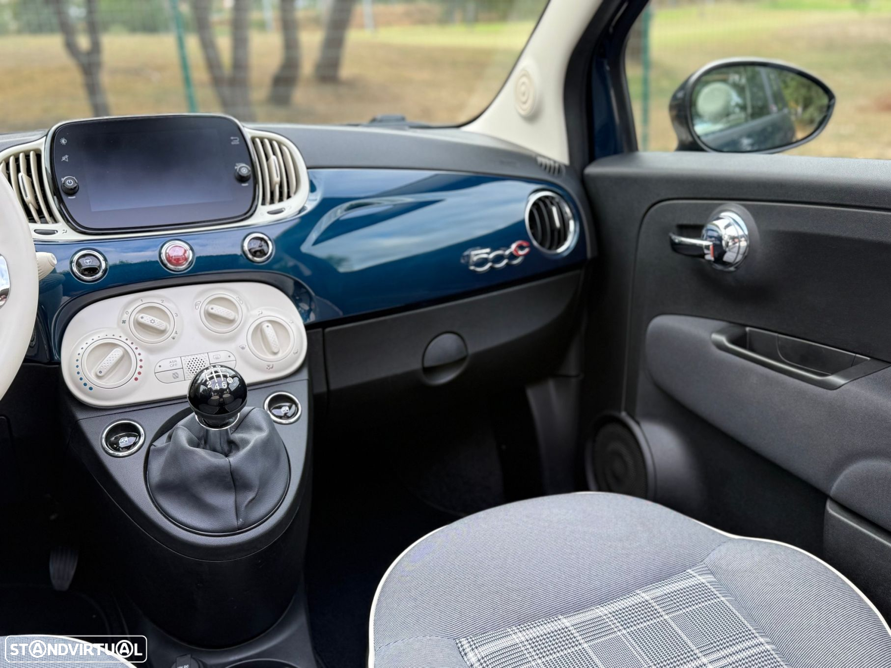Fiat 500C 1.0 Hybrid Lounge - 27