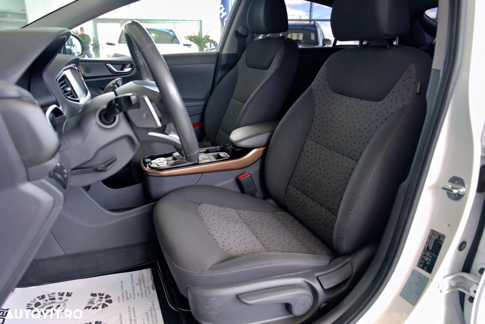 Hyundai IONIQ Style - 19