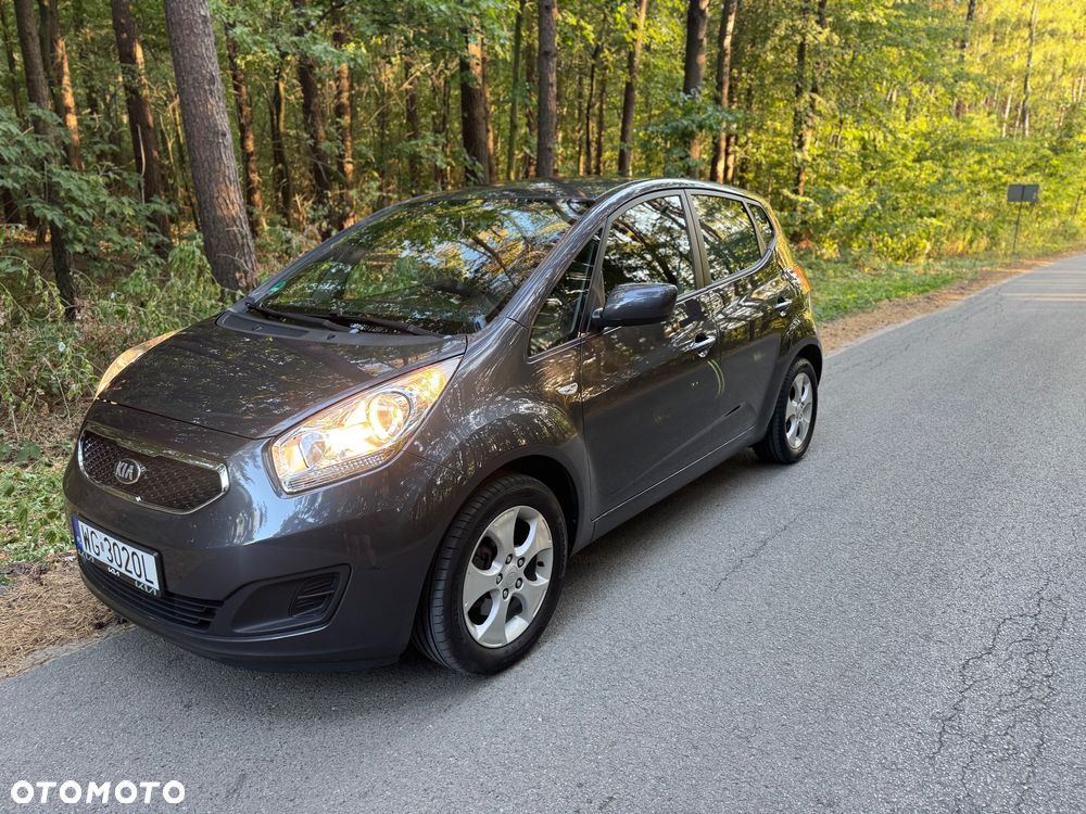 Kia Venga - 5