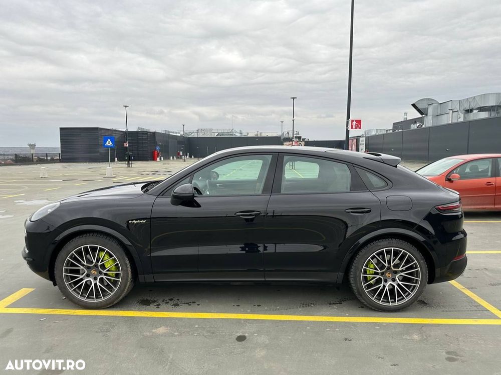 Porsche Cayenne Coupe - 4