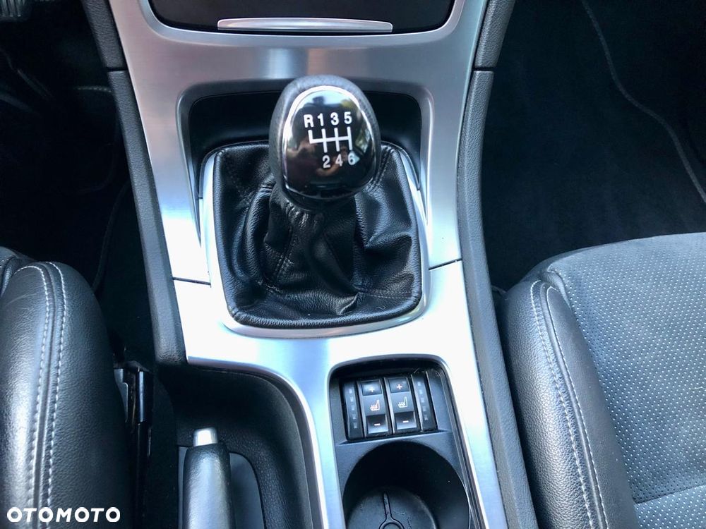 Ford Mondeo 2.0 TDCi Business Edition - 12