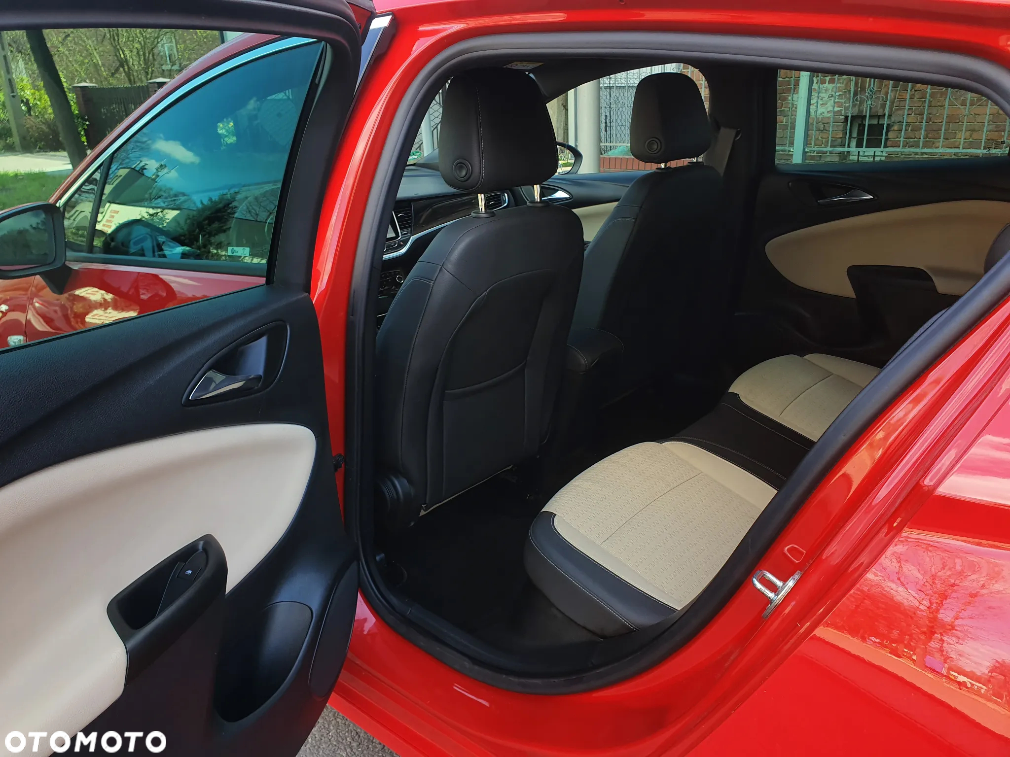 Opel Astra 1.4 Turbo Innovation - 18