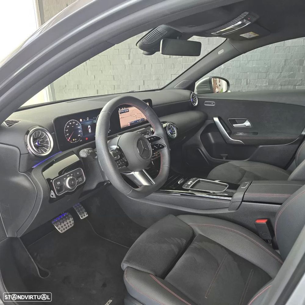 Mercedes-Benz A 180 - 21