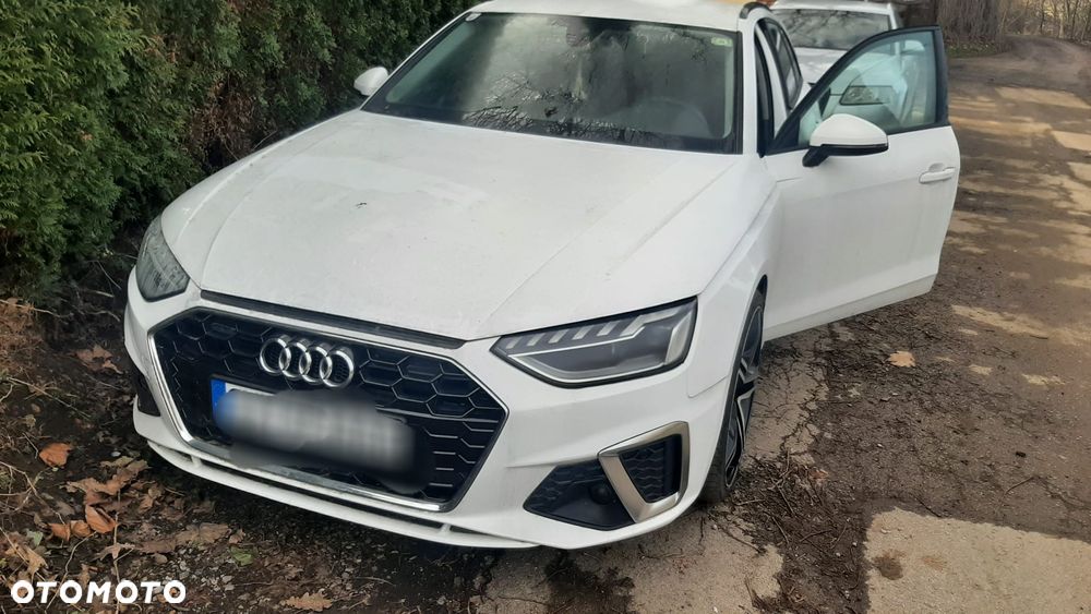 Audi A4 Avant 35 TDI S tronic S line - 2