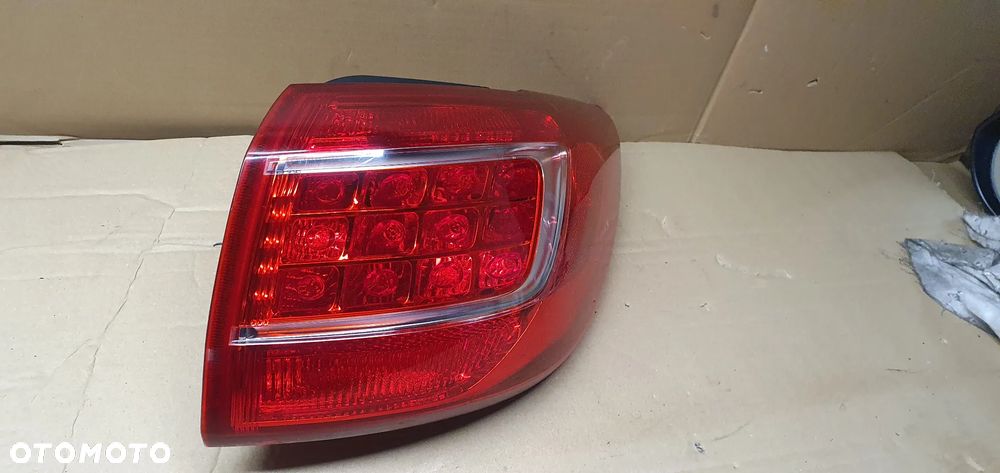 Lampa prawy tył tylna prawa w błotnik Kia Sportage III 3 - 2