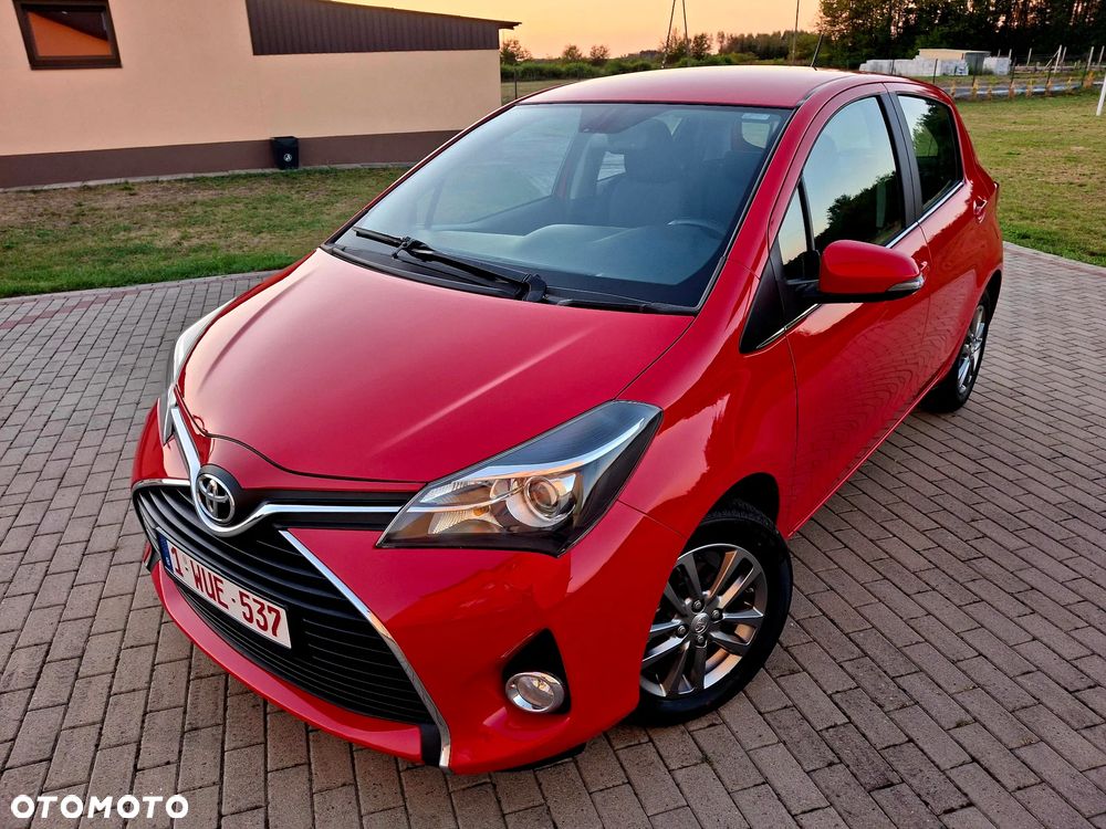 Toyota Yaris 1.33 VVT-i Executive - 11