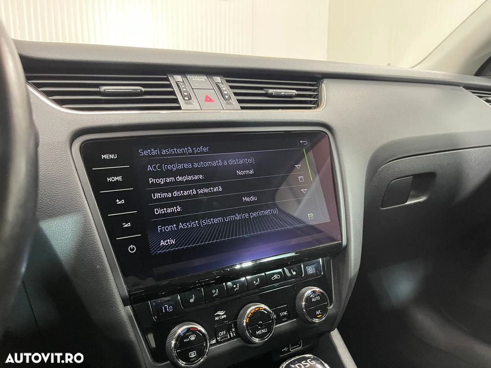 Skoda Octavia Combi 1.6 TDI DSG Style - 18