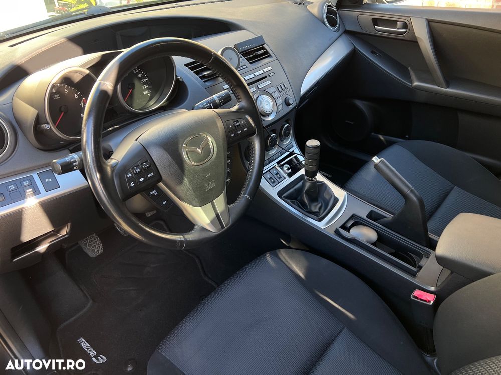 Mazda 3 - 16