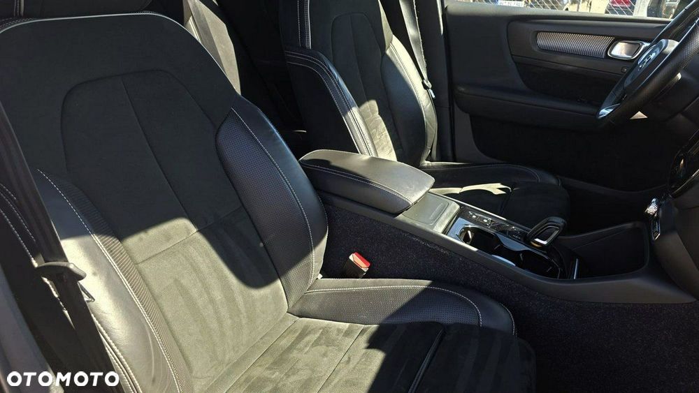 Volvo XC 40 - 27