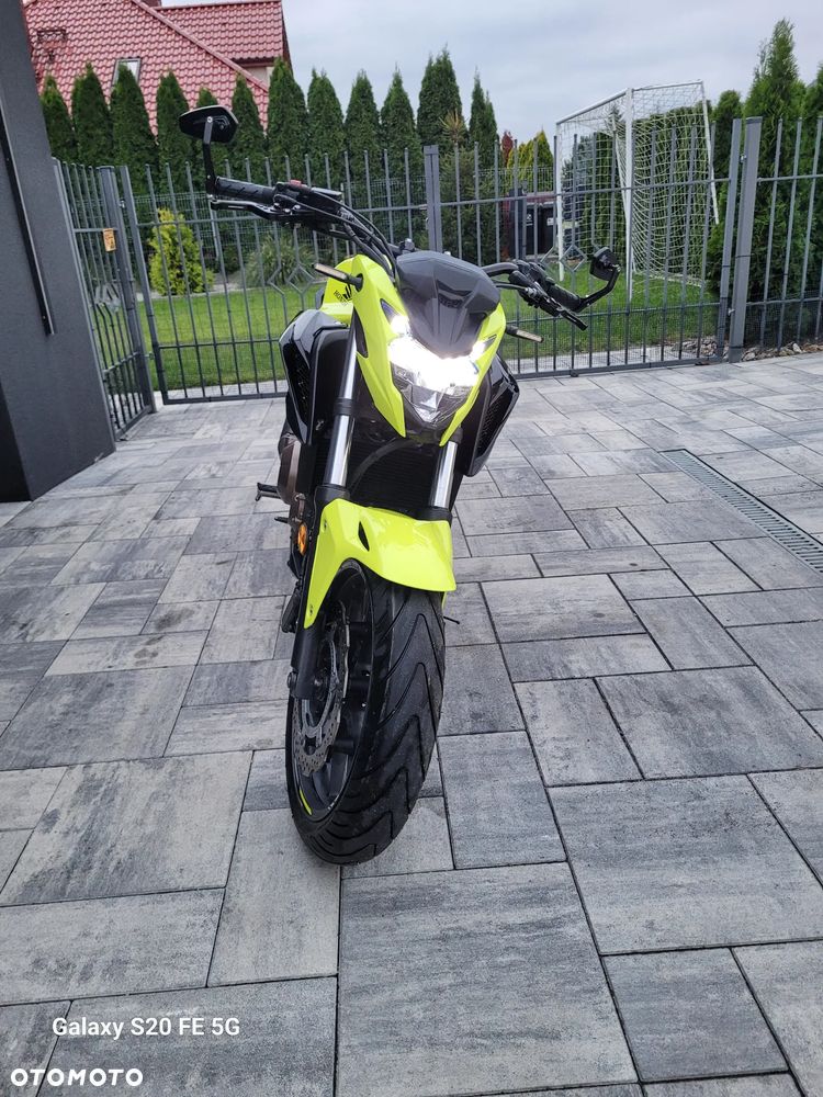 Honda CB - 11