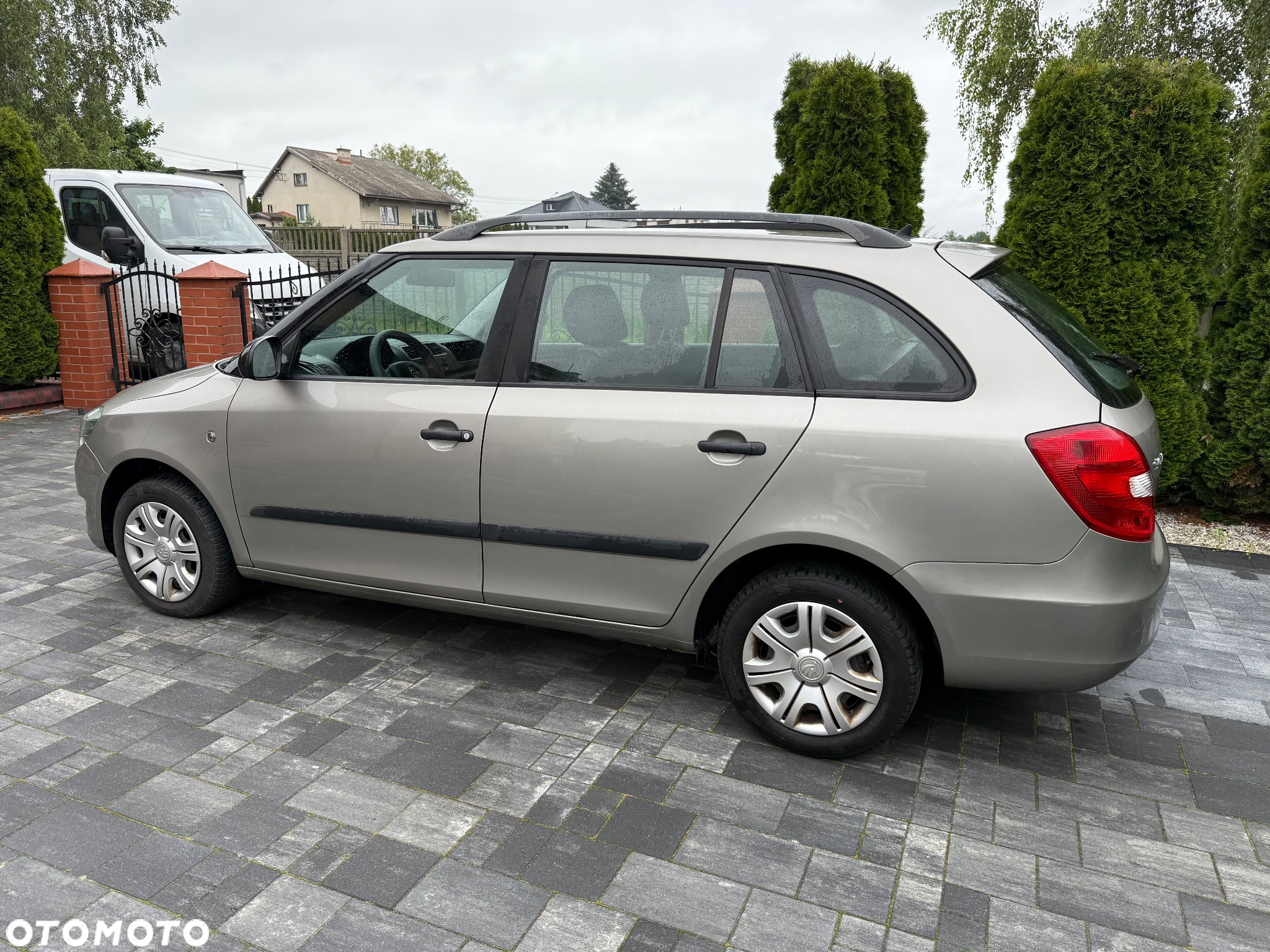 Skoda Fabia - 10