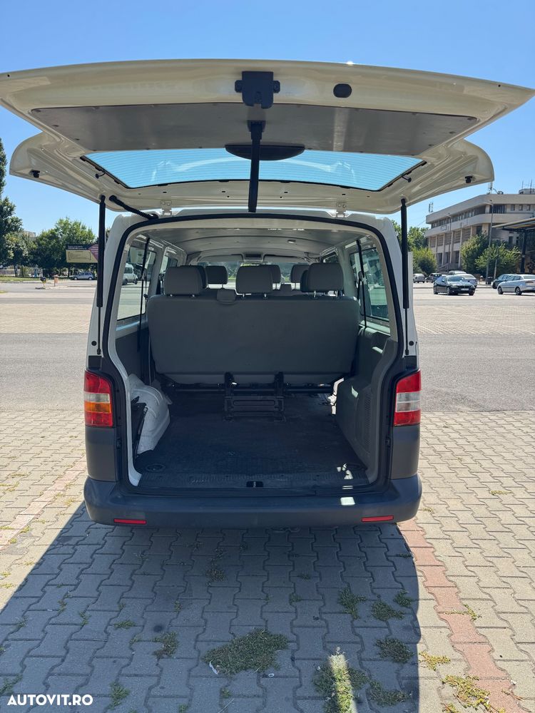 Volkswagen Transporter - 12