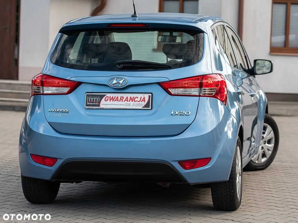 Hyundai ix20 - 12
