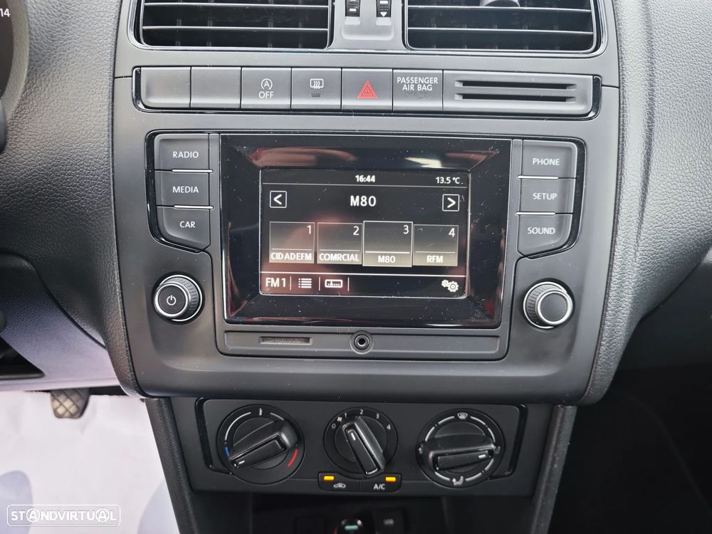 VW Polo 1.0 Trendline - 14