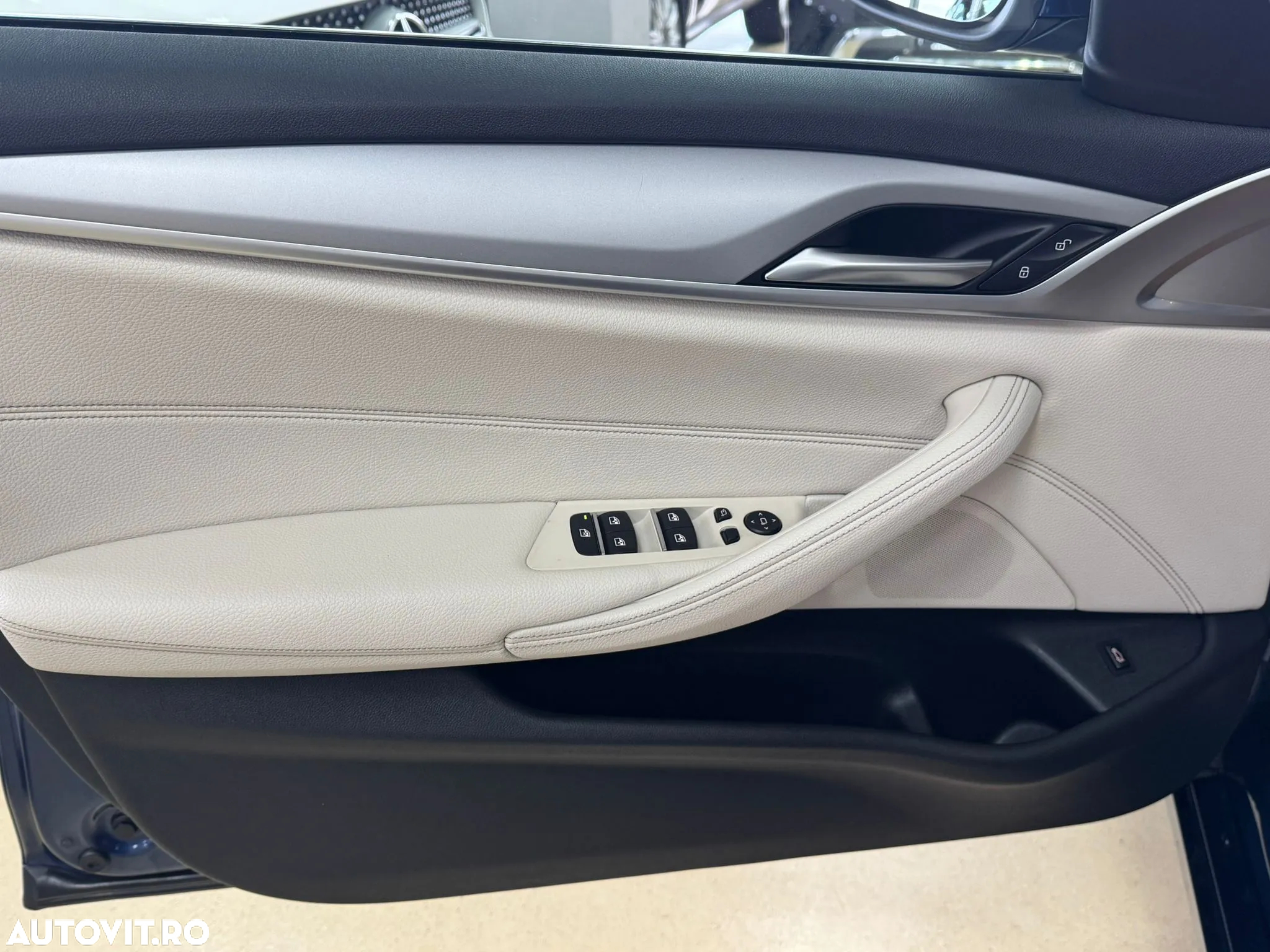 BMW Seria 5 530d xDrive Aut. - 19